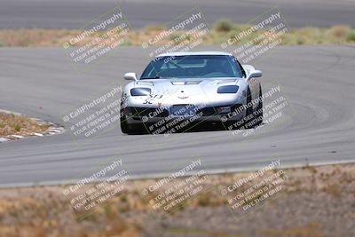 media/May-31-2025-CalClub SCCA (Sat) [[2c1a04e1ee]]/Qualifying/Group 4/Turn 4/